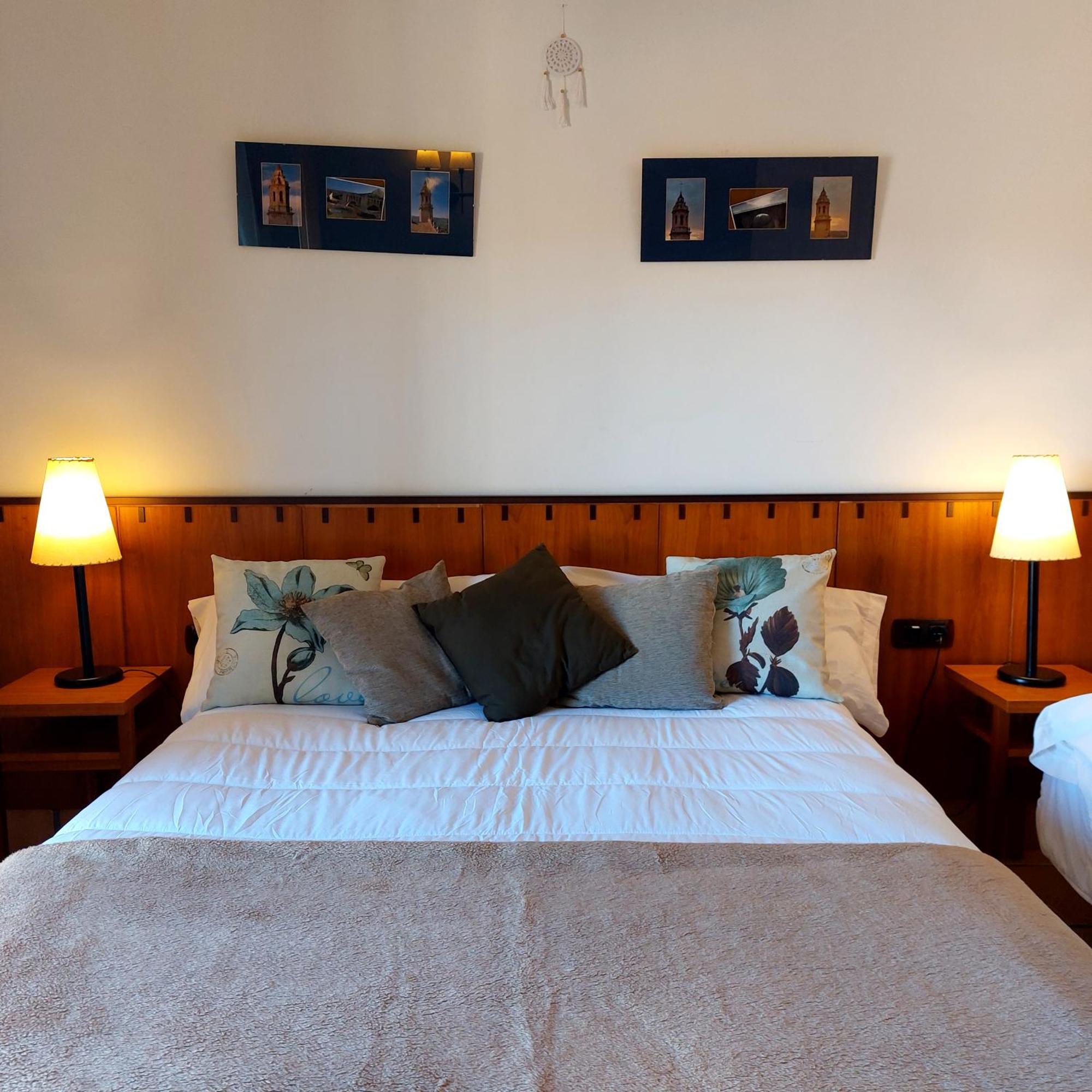 Hostal Tastavins Peñarroya de Tastavins Habitación foto