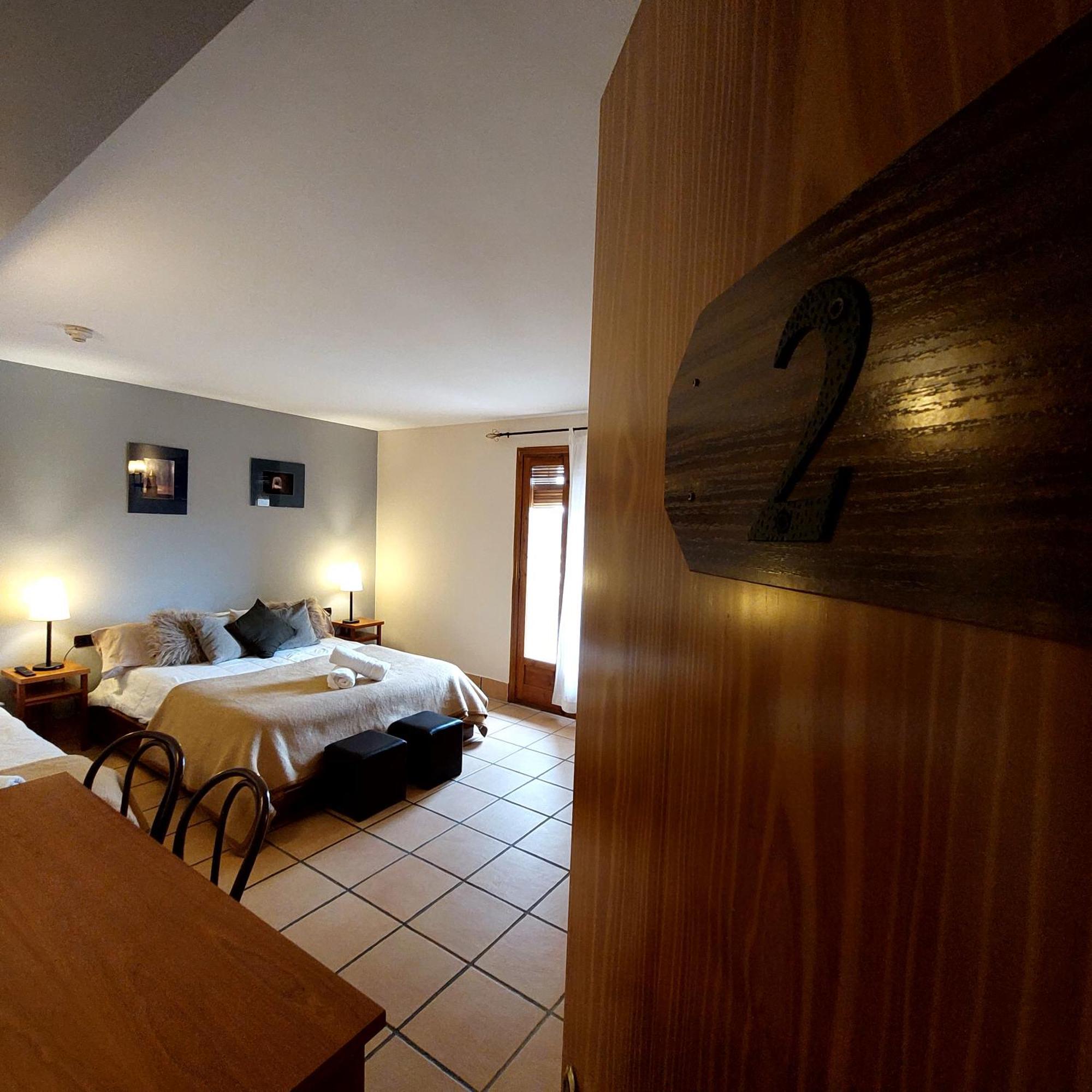 Hostal Tastavins Peñarroya de Tastavins Habitación foto